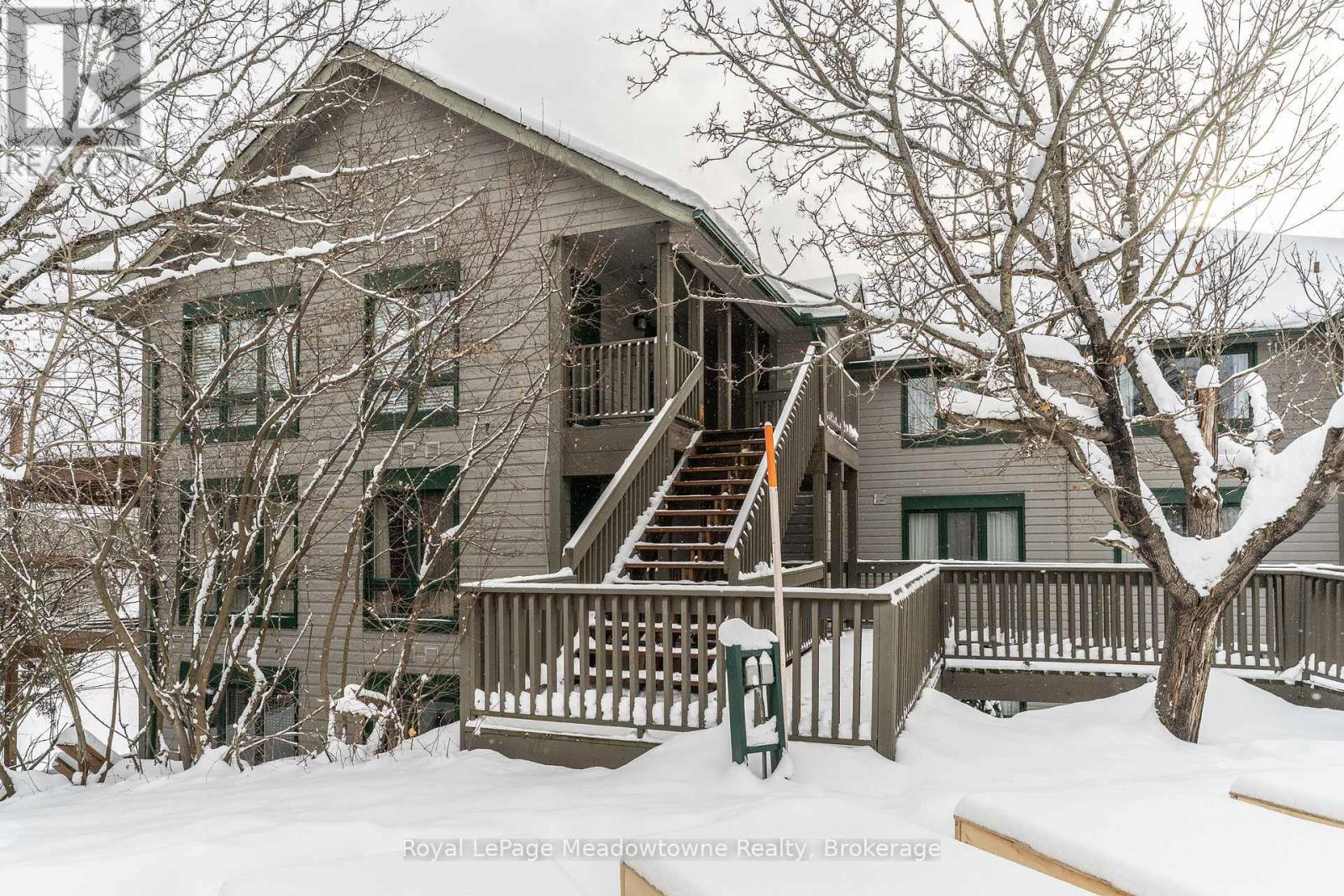 301 - 34 Deerhurst Greens Road, Huntsville (Chaffey), ON - Outdoor