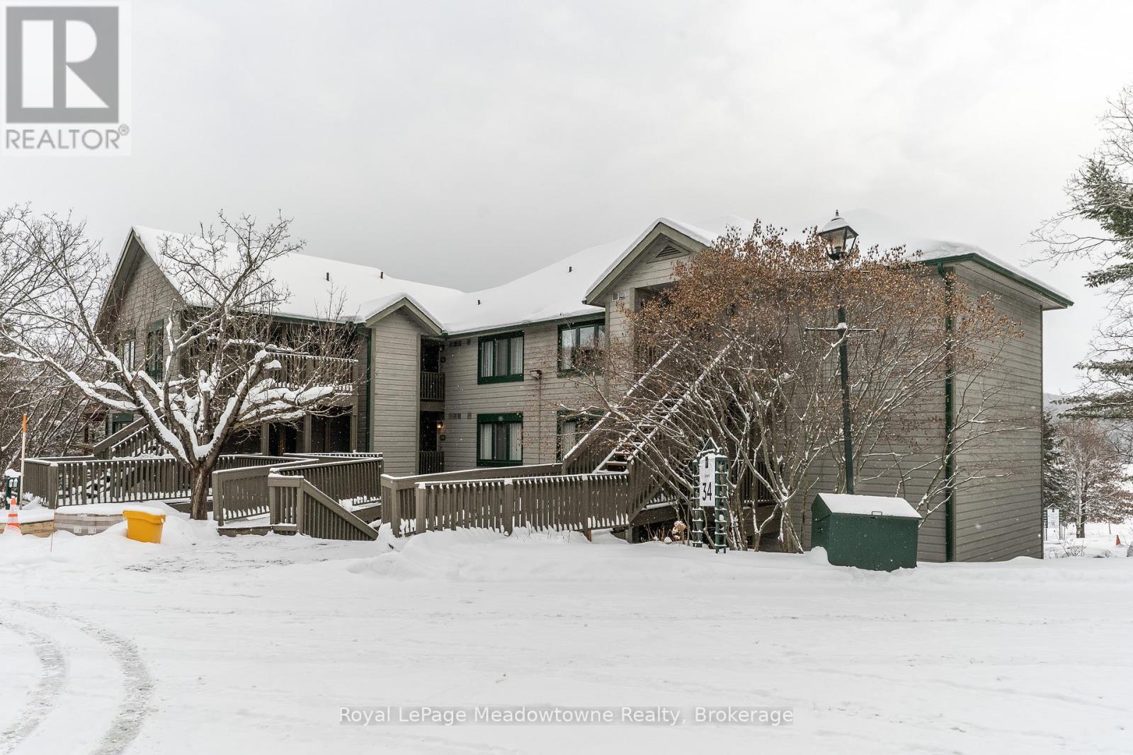 301 - 34 Deerhurst Greens Road, Huntsville (Chaffey), ON - Outdoor