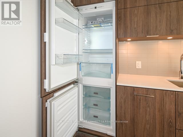 1609 - 15 Lower Jarvis Street, Toronto, ON - Indoor Photo Showing Kitchen