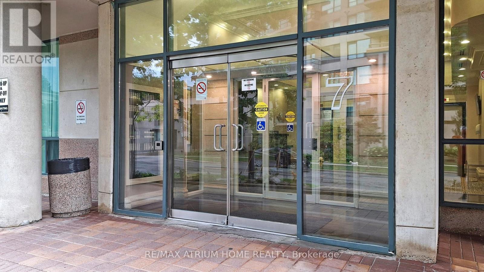 2315 - 7 Lorraine Drive, Toronto, ON -