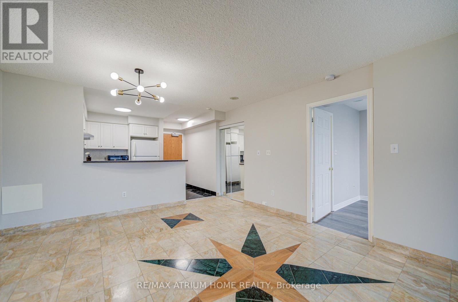 2315 - 7 Lorraine Drive, Toronto, ON - Indoor