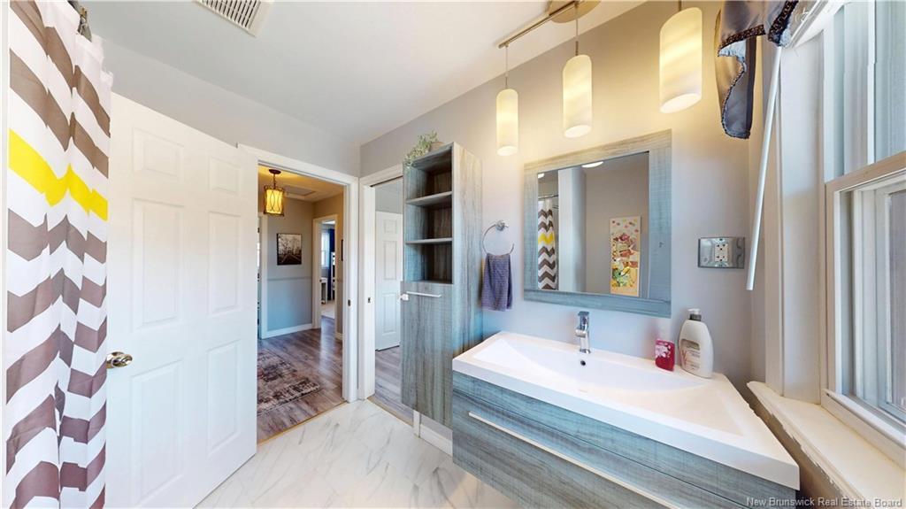 1 Shadow Hill Crt, Rothesay, NB