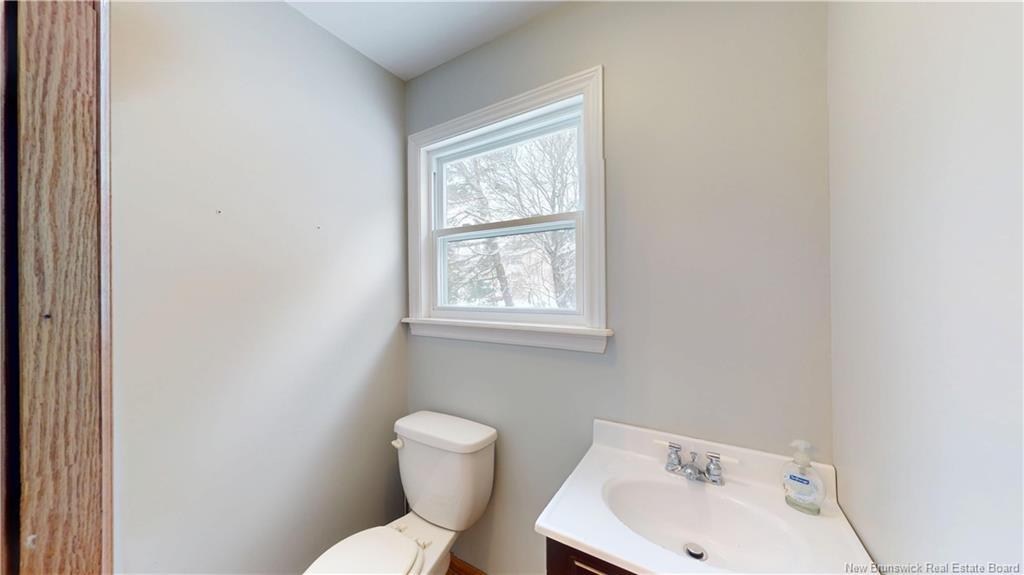 1 Shadow Hill Crt, Rothesay, NB