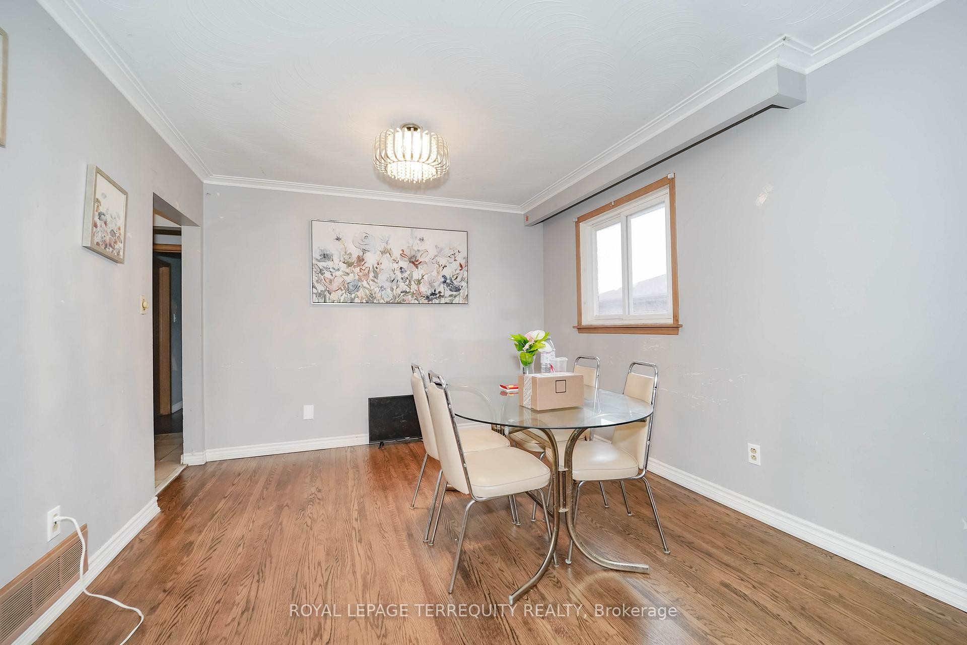 Upper-95 Stanley Road, Toronto, ON - Indoor Photo Showing Dining Room