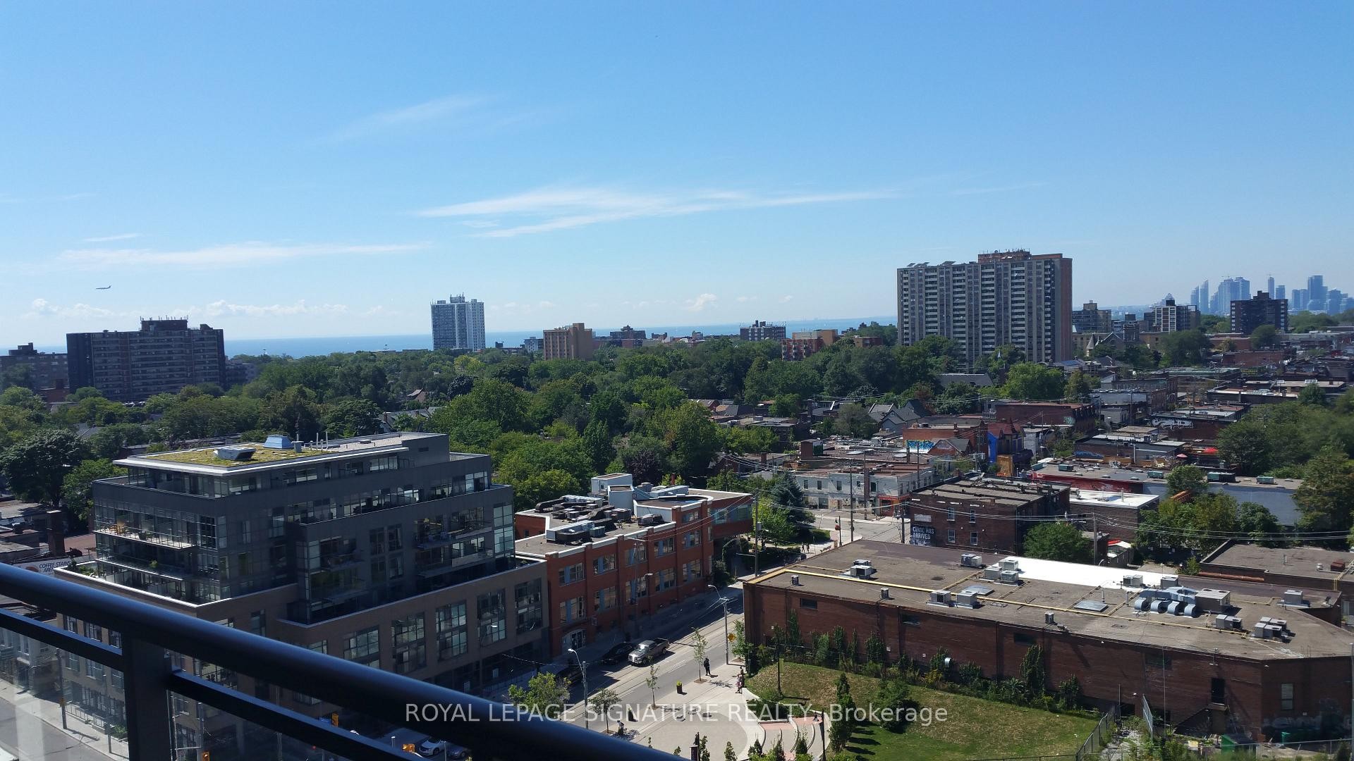 1211-20 Minowan Miikan Lane, Toronto, ON - Outdoor With View