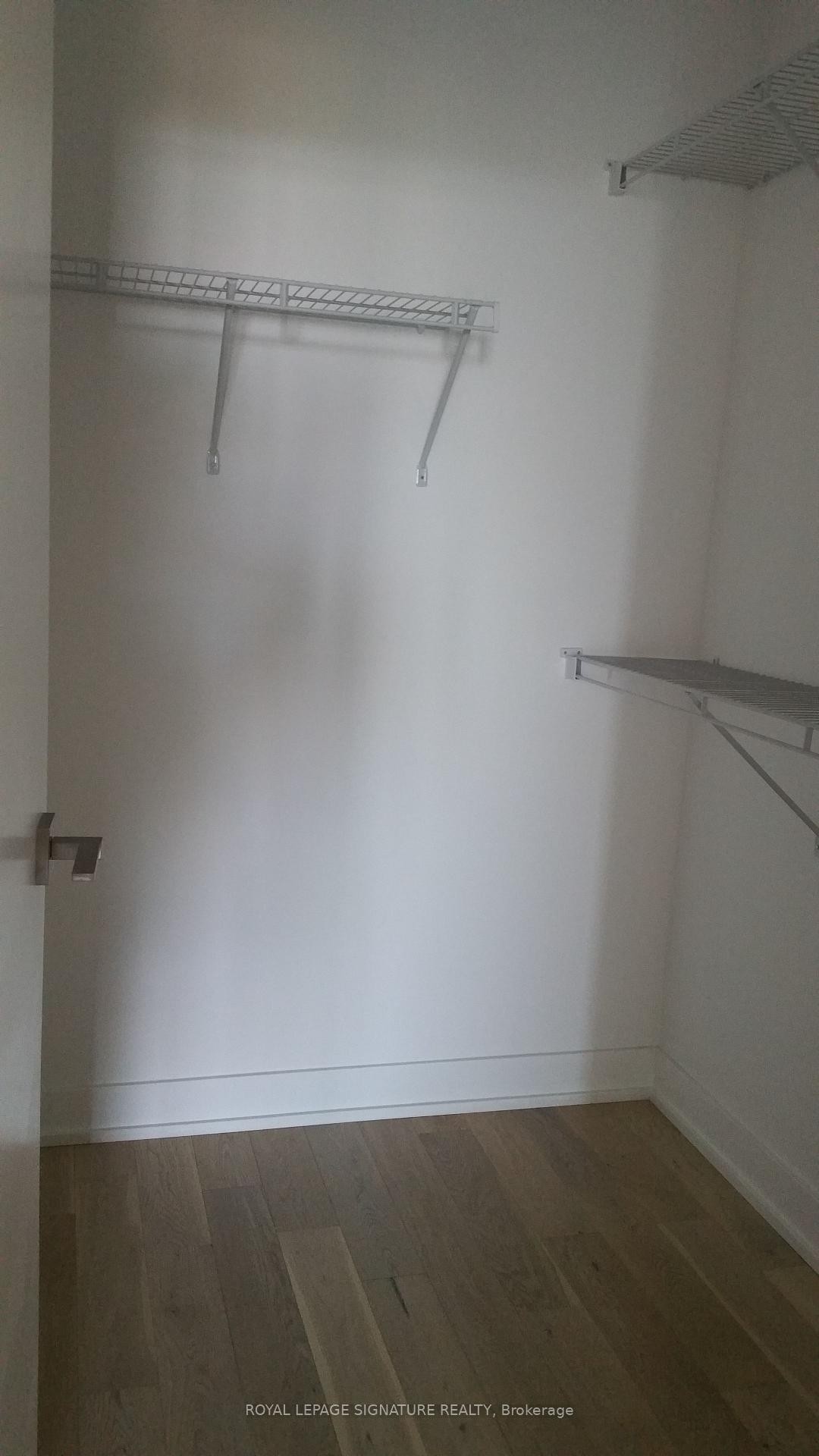 1211-20 Minowan Miikan Lane, Toronto, ON - Indoor With Storage