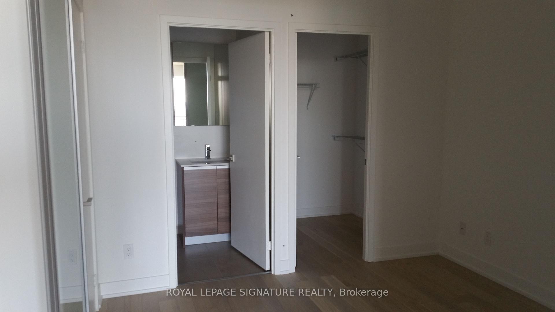 1211-20 Minowan Miikan Lane, Toronto, ON - Indoor Photo Showing Other Room