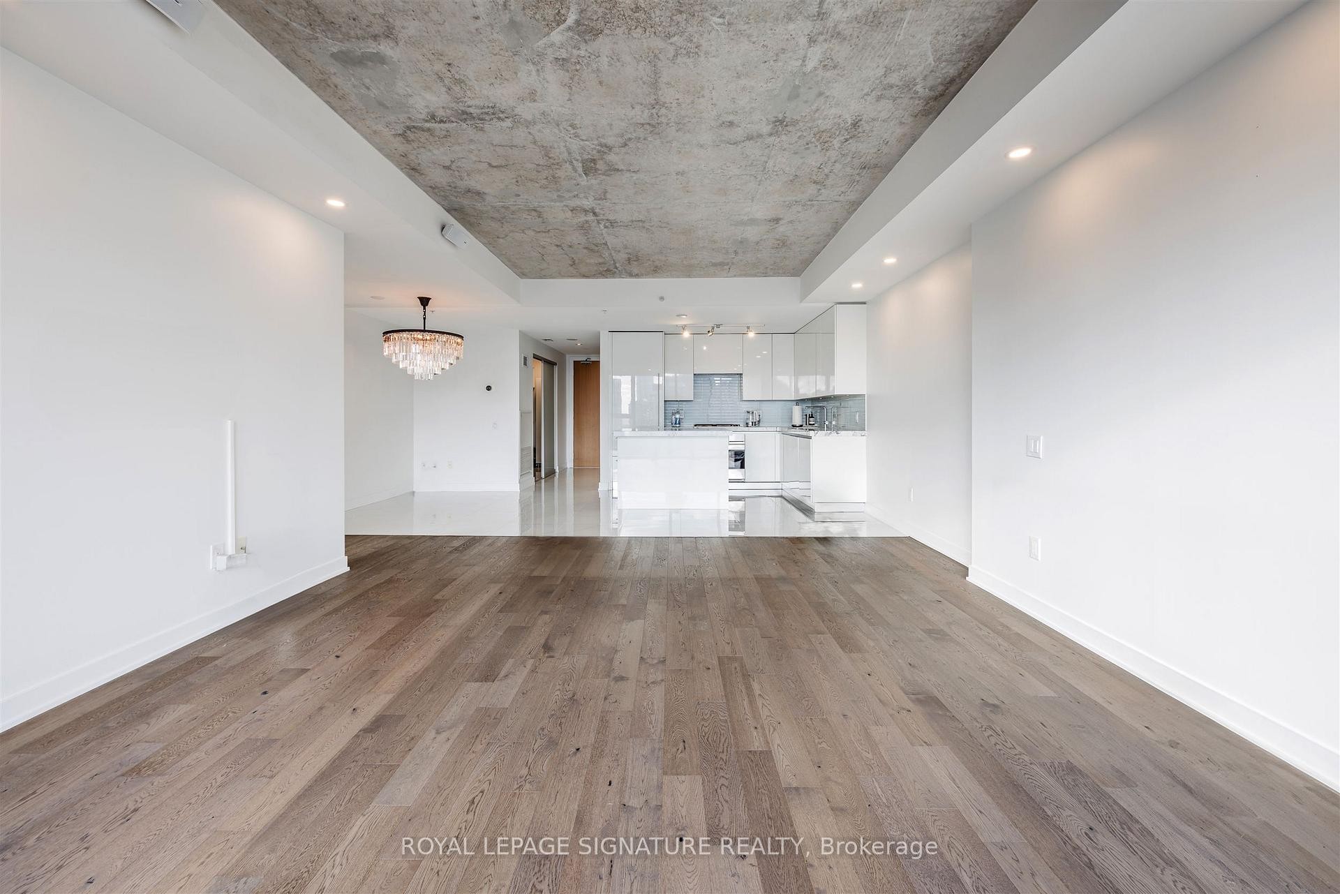 Ph1404-629 King Street W, Toronto, ON - Indoor