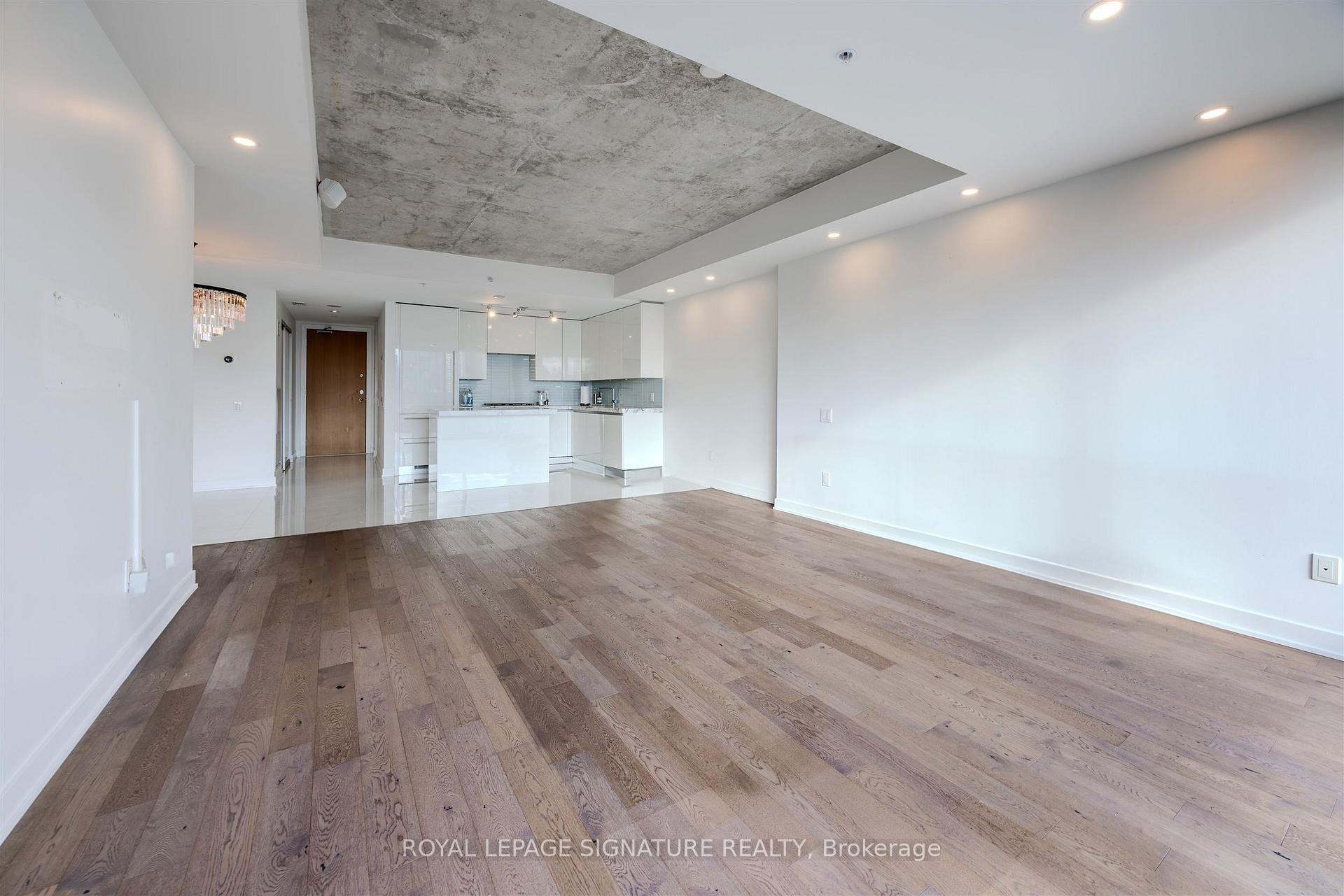 Ph1404-629 King Street W, Toronto, ON - Indoor