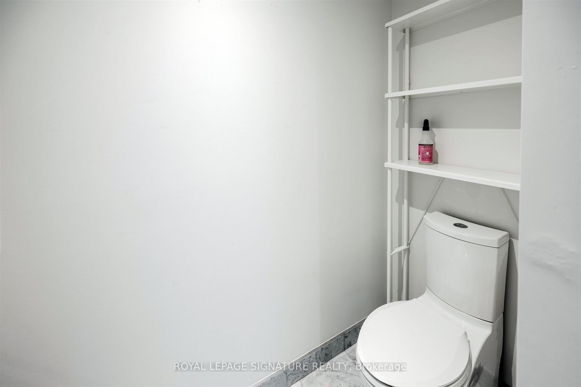 Ph1404-629 King Street W, Toronto, ON - Indoor