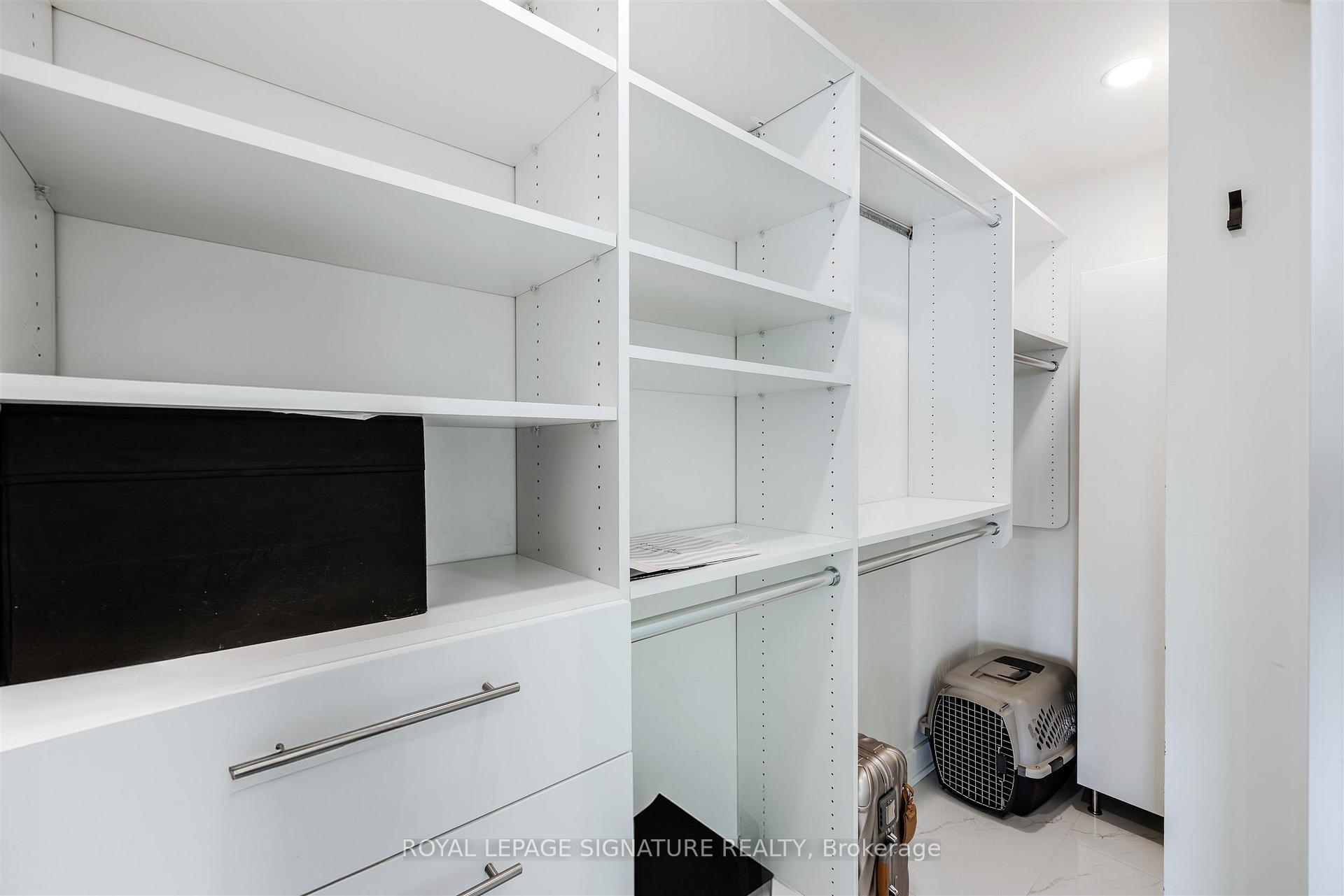 Ph1404-629 King Street W, Toronto, ON - Indoor With Storage