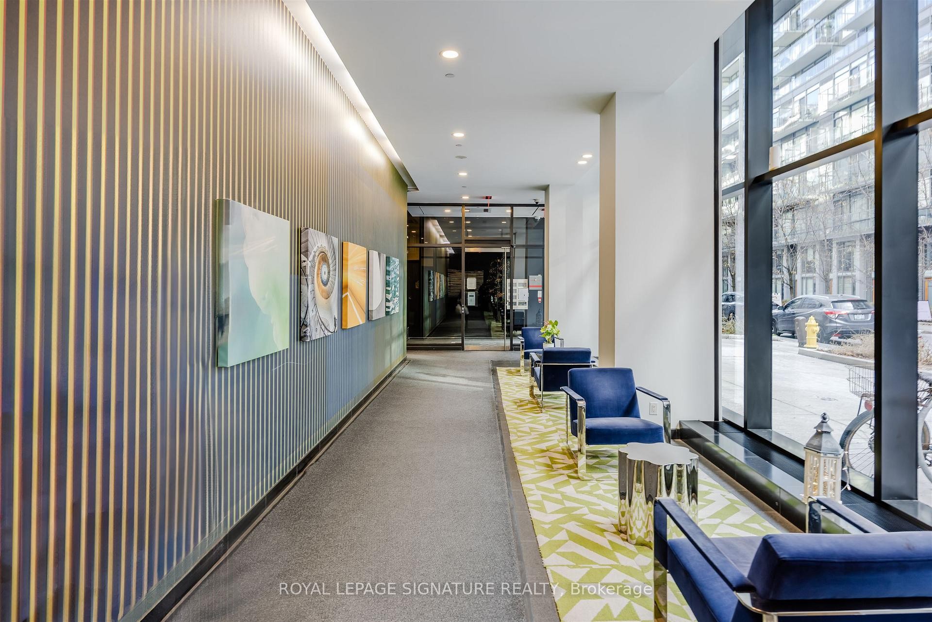 Ph1404-629 King Street W, Toronto, ON - Indoor Photo Showing Other Room