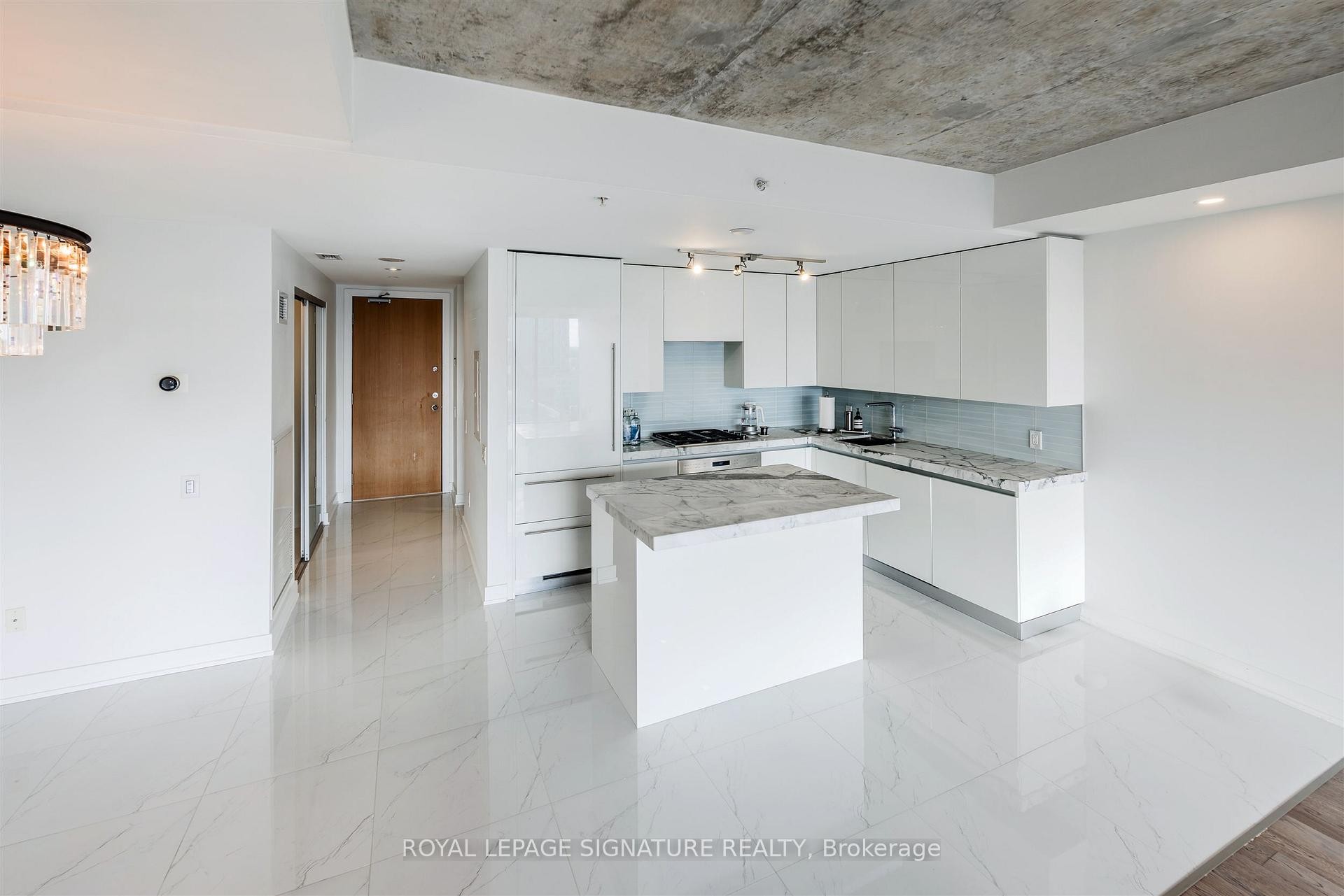 Ph1404-629 King Street W, Toronto, ON - Indoor Photo Showing Kitchen