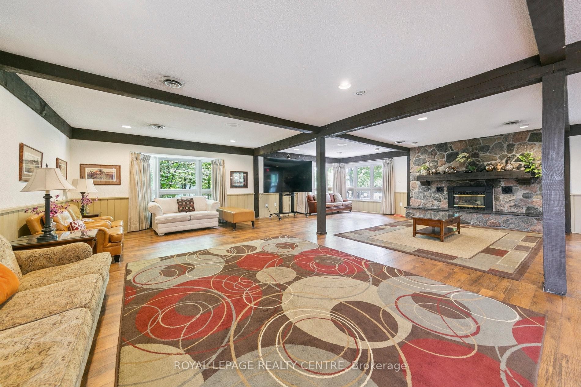 510-1110 Walden Circle, Mississauga, ON - Indoor