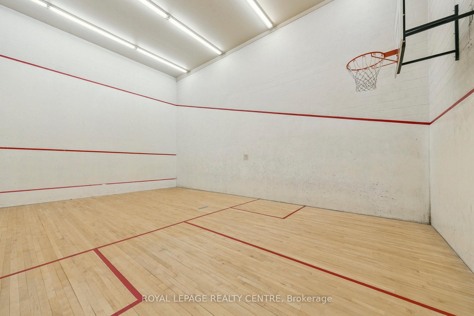 510-1110 Walden Circle, Mississauga, ON - Indoor Photo Showing Other Room