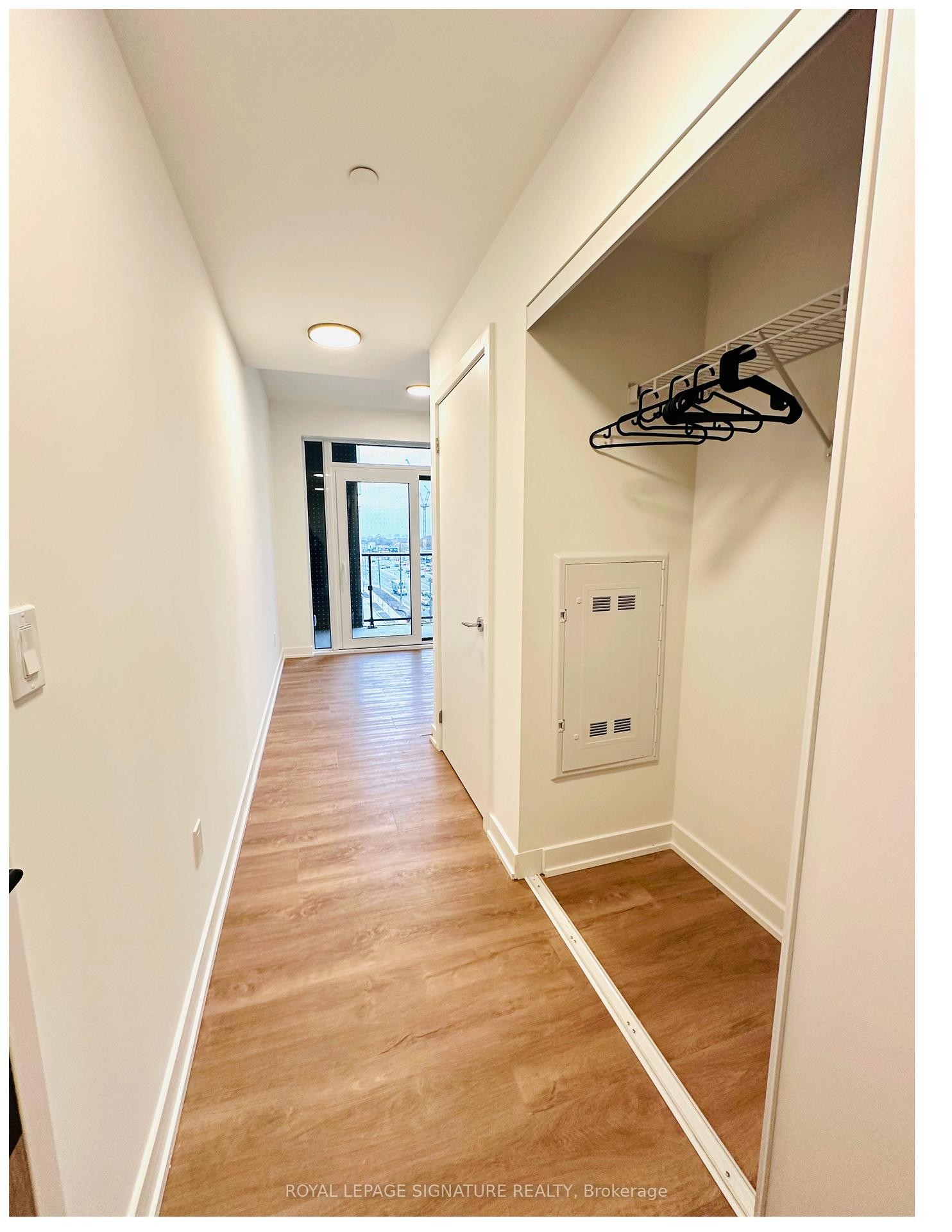 431-1007 The Queensway N/A, Toronto, ON - Indoor Photo Showing Other Room