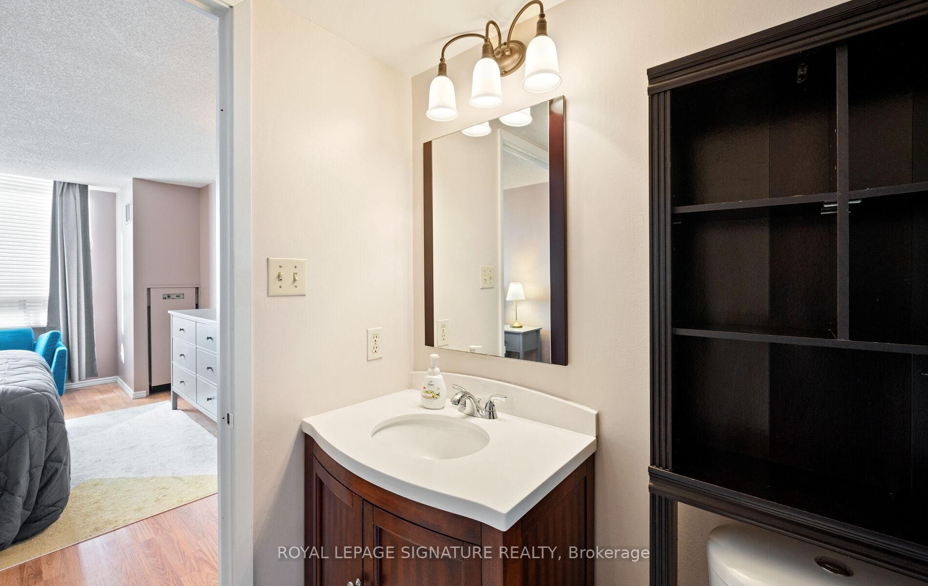 1207-310 Mill Street S, Brampton, ON - Indoor Photo Showing Bathroom