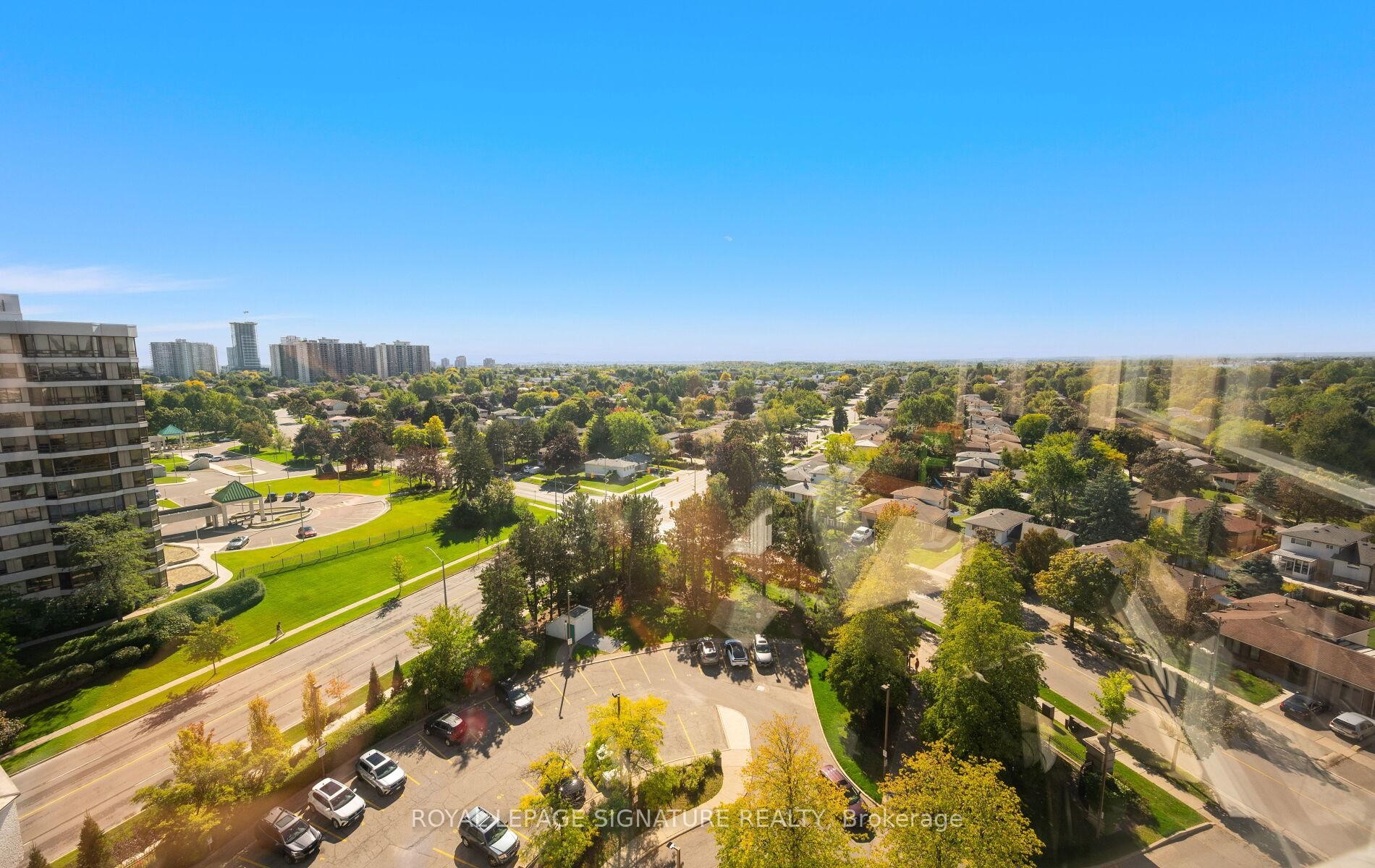 1207-310 Mill Street S, Brampton, ON - Outdoor With View