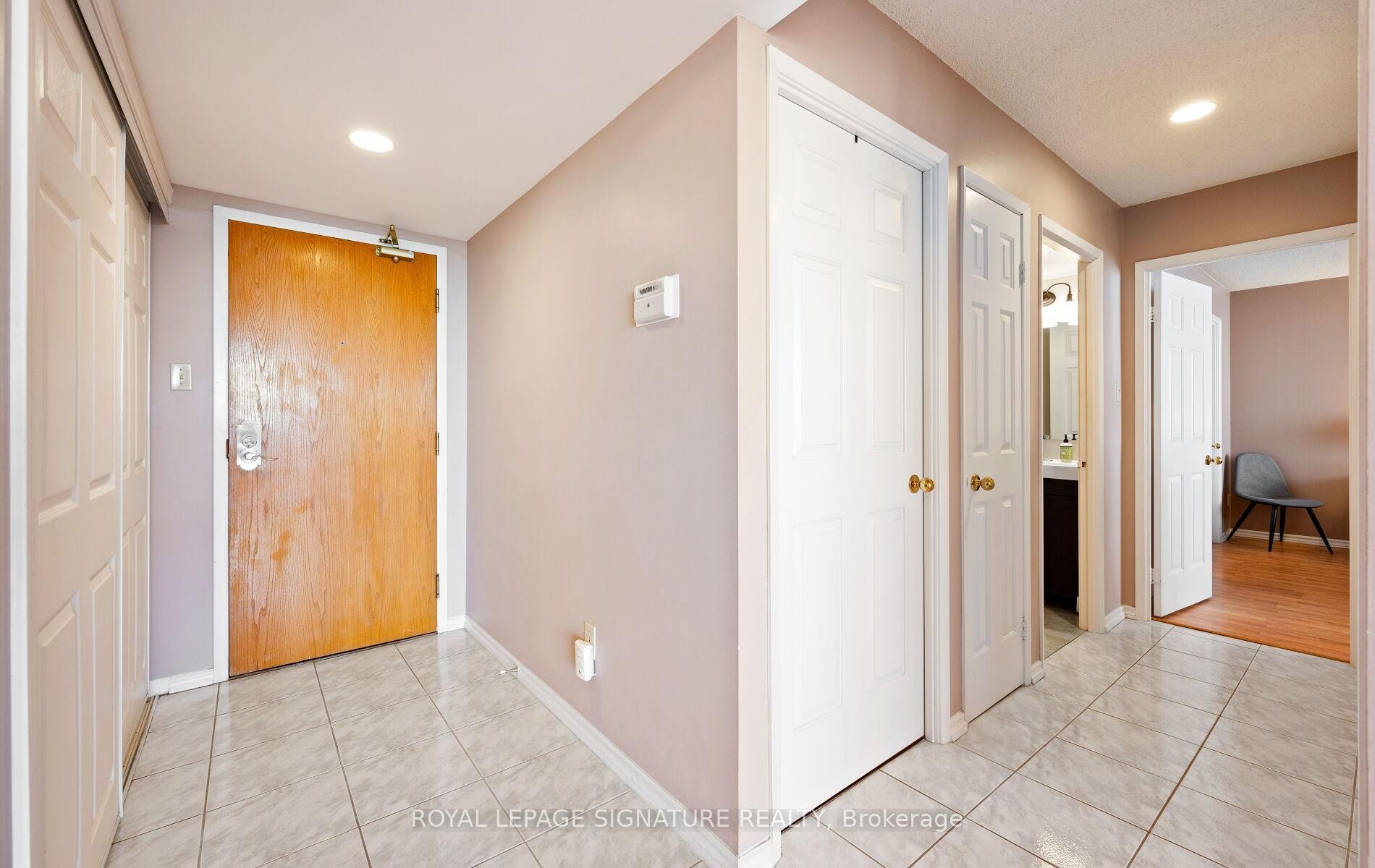 1207-310 Mill Street S, Brampton, ON - Indoor Photo Showing Other Room