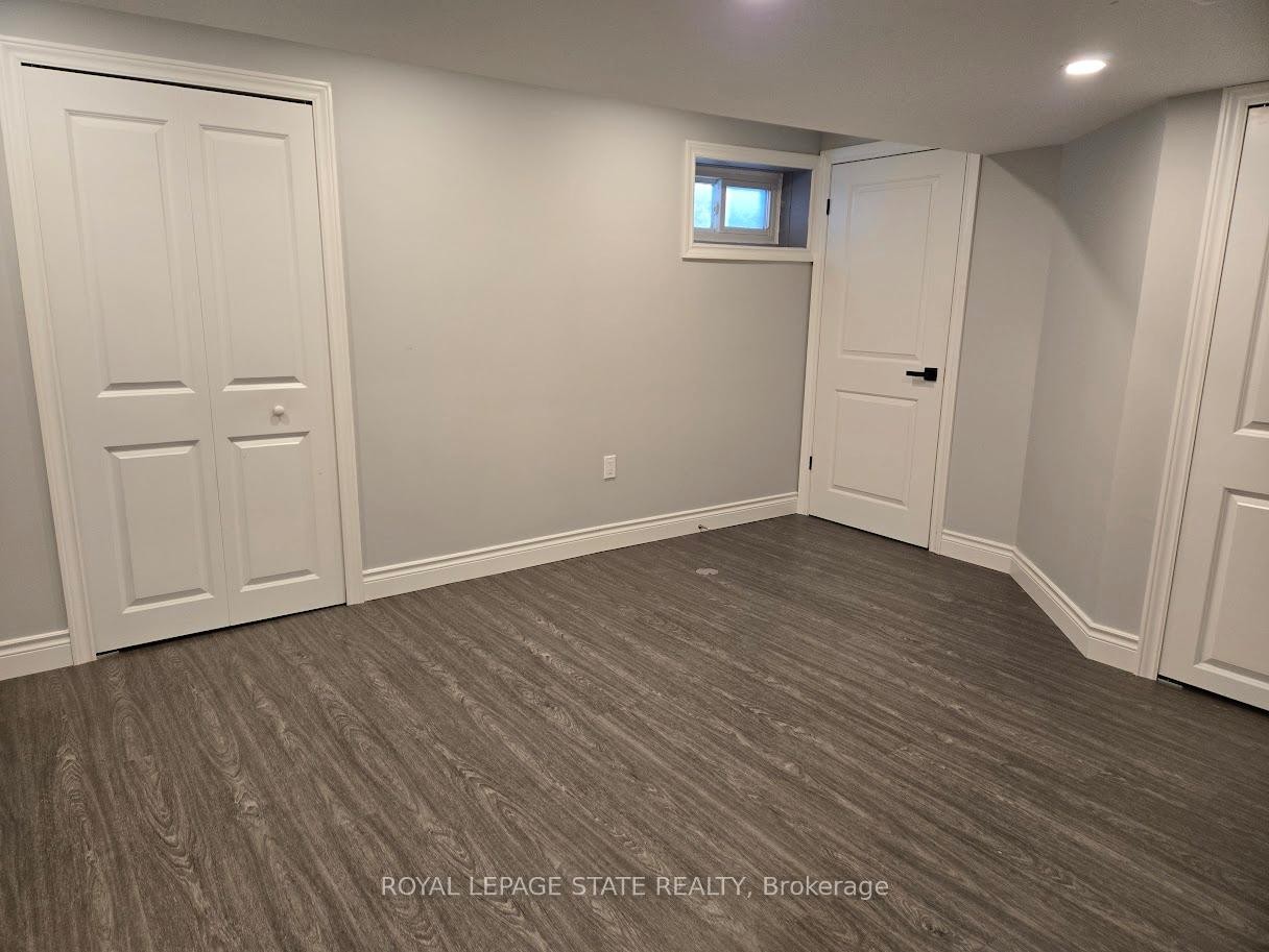 373 East 27Th Street, Hamilton, ON - Indoor Photo Showing Other Room