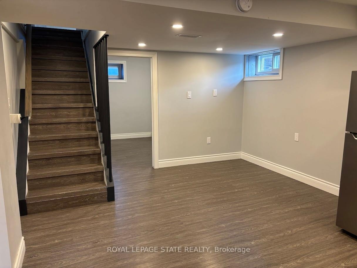 373 East 27Th Street, Hamilton, ON - Indoor