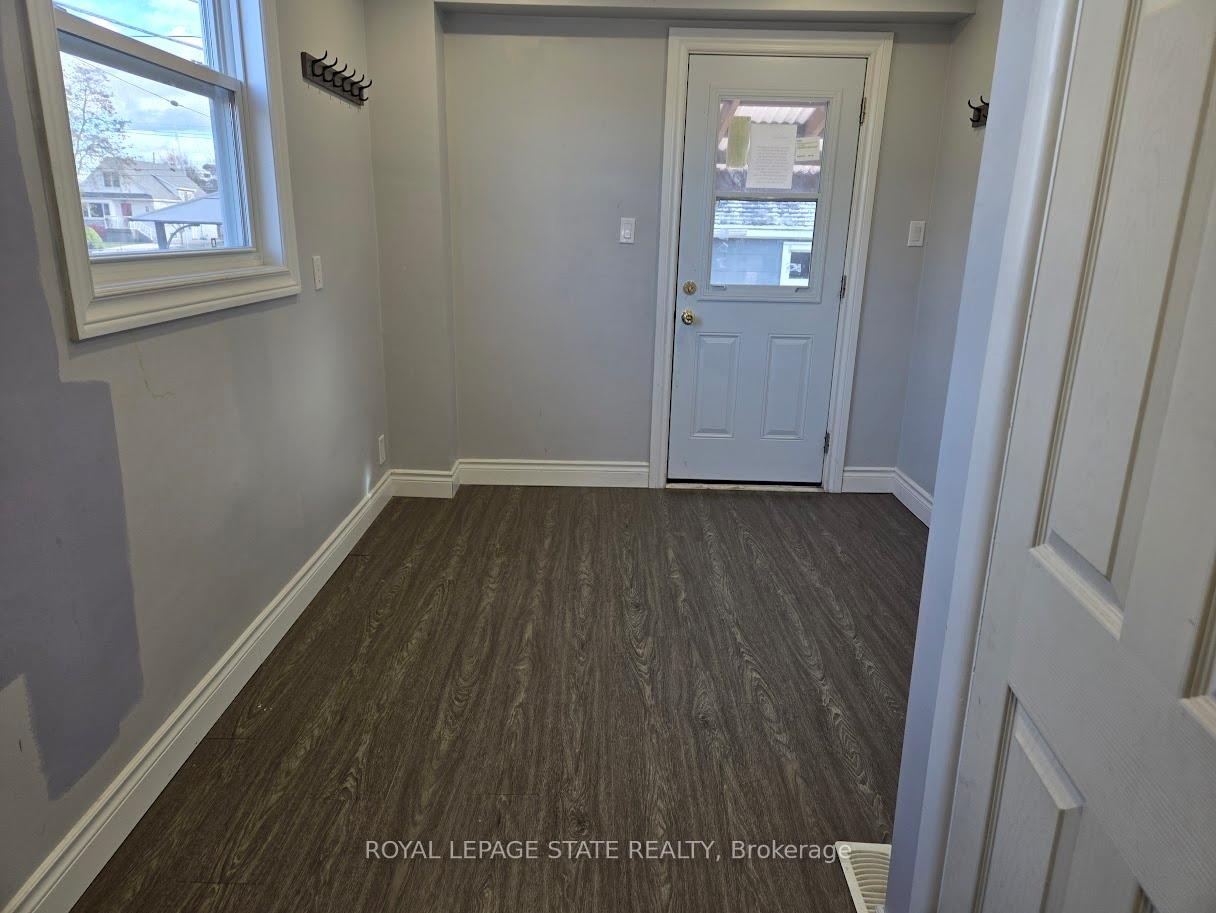 373 East 27Th Street, Hamilton, ON - Indoor Photo Showing Other Room