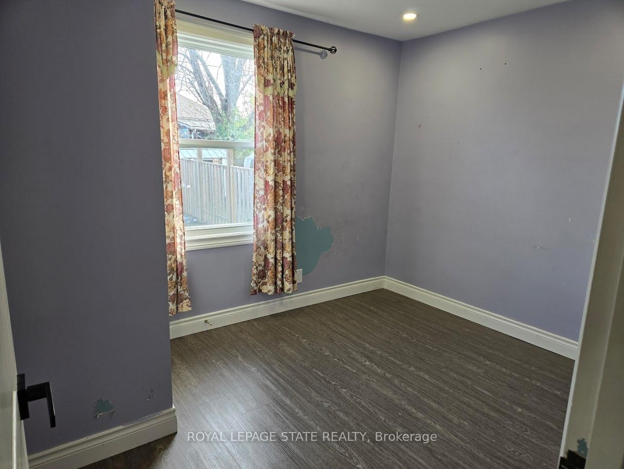 373 East 27Th Street, Hamilton, ON - Indoor Photo Showing Other Room