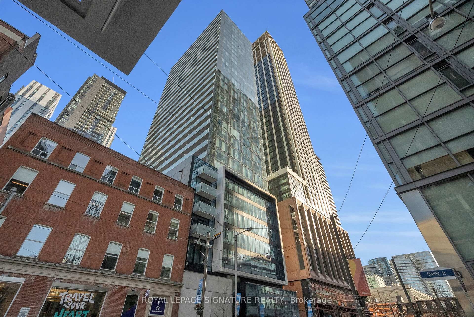606-11 Charlotte Street, Toronto, ON - Outdoor