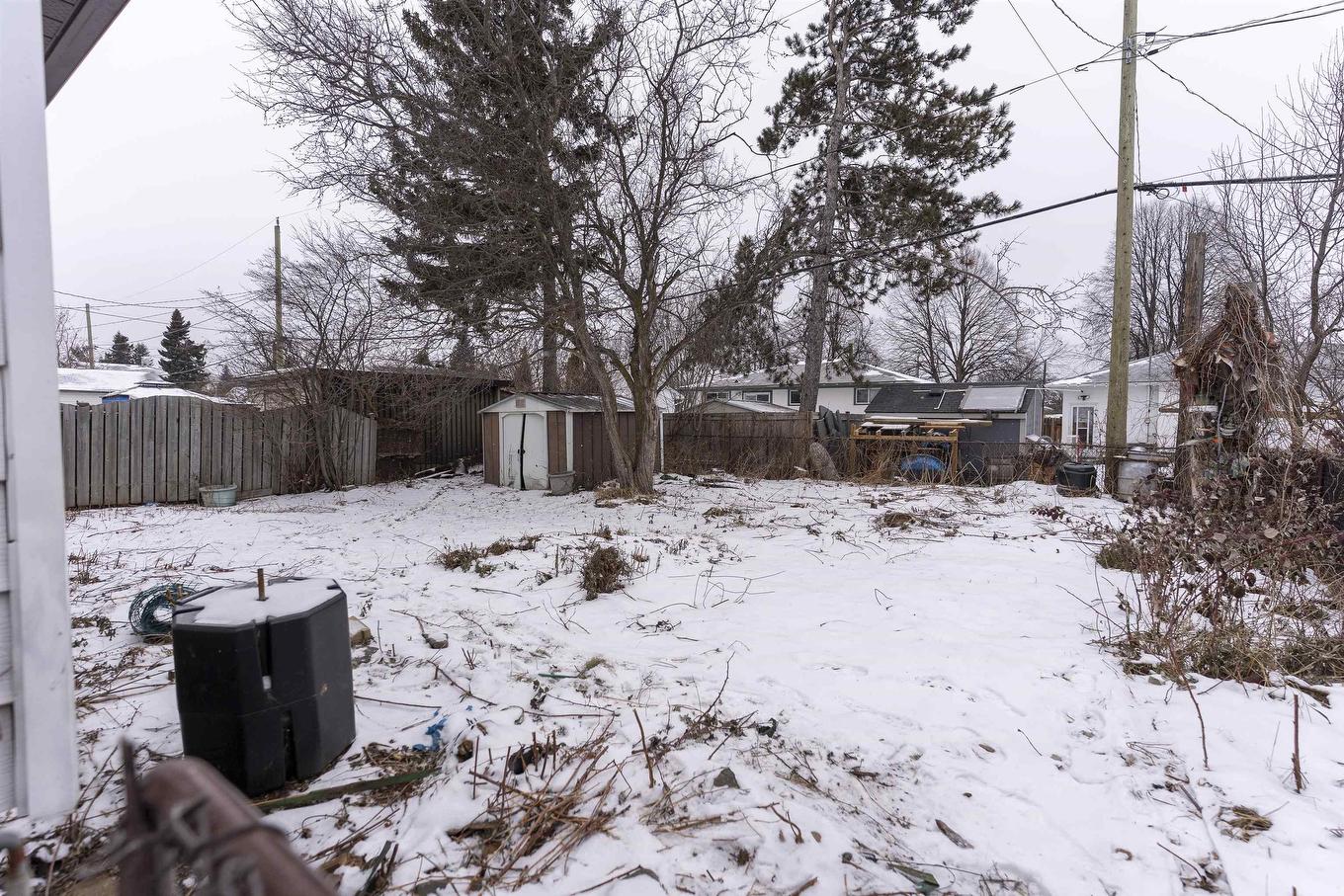 423 Churchill Drive W, Thunder Bay, ON - Outdoor