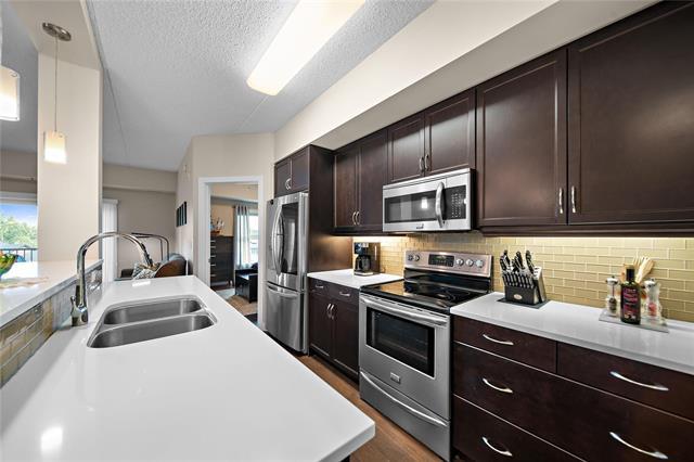 308-130 Creek Bend Rd, Winnipeg, MB