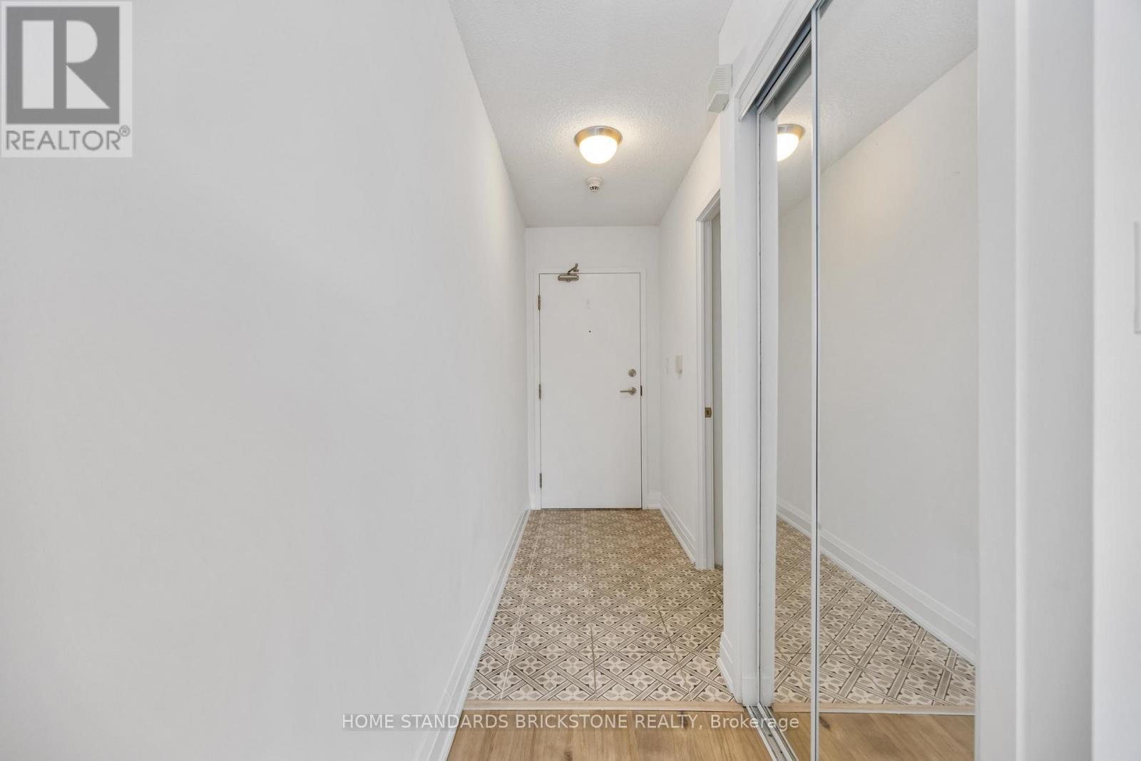 1116 - 11 Brunel Court, Toronto, ON - Indoor Photo Showing Other Room