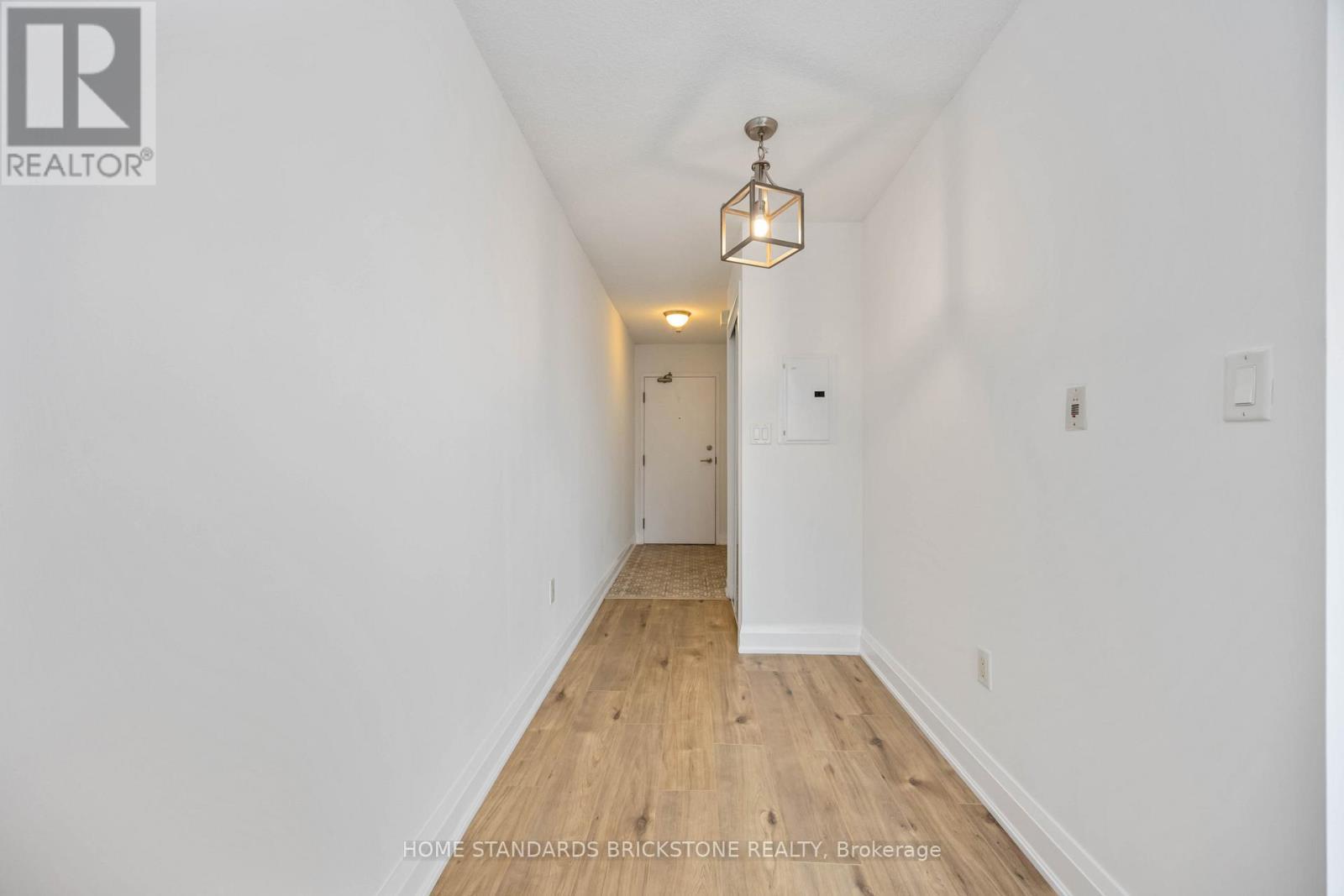 1116 - 11 Brunel Court, Toronto, ON - Indoor Photo Showing Other Room