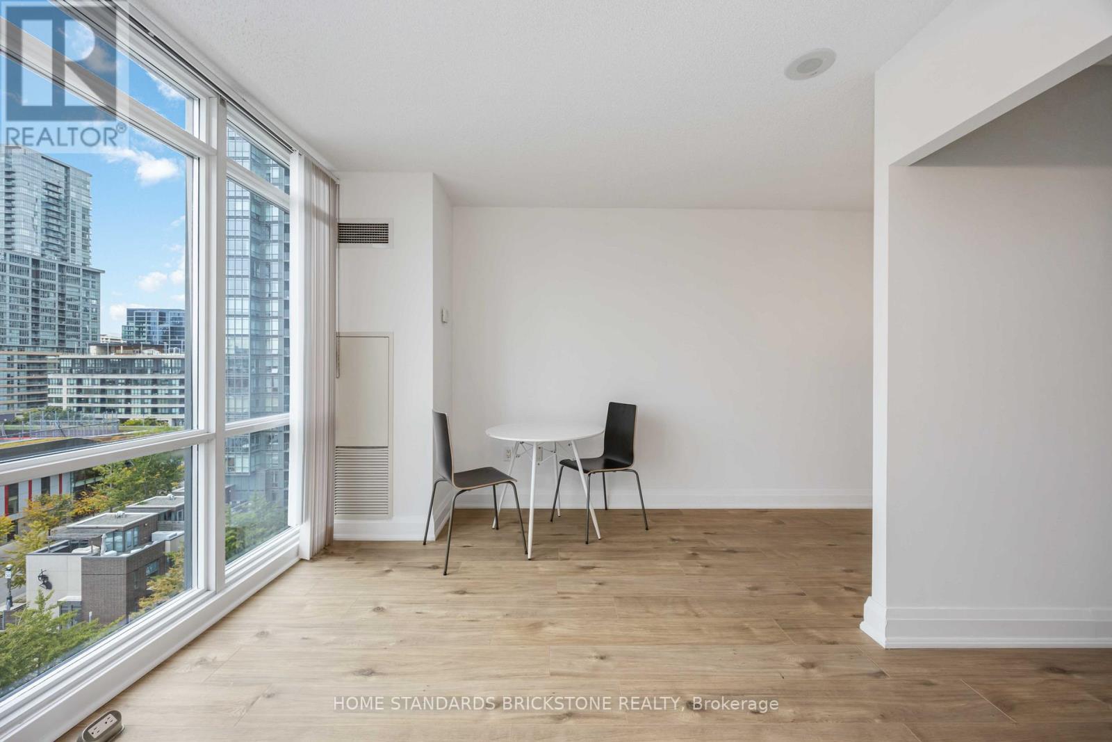 1116 - 11 Brunel Court, Toronto, ON - Indoor