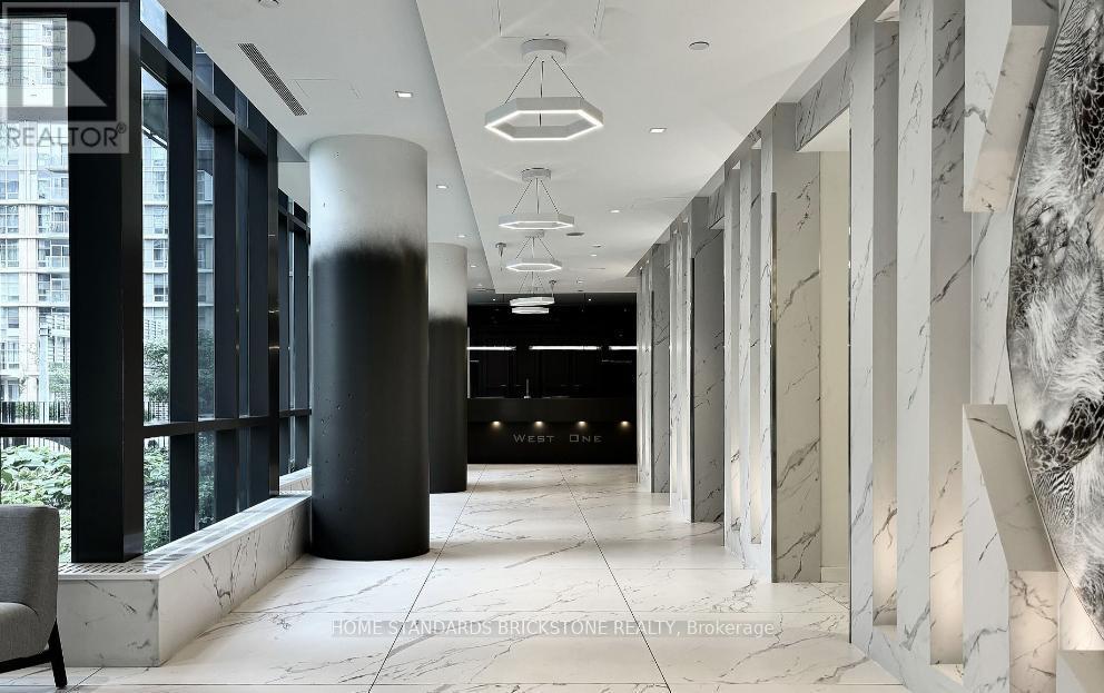 1116 - 11 Brunel Court, Toronto, ON - Indoor Photo Showing Other Room