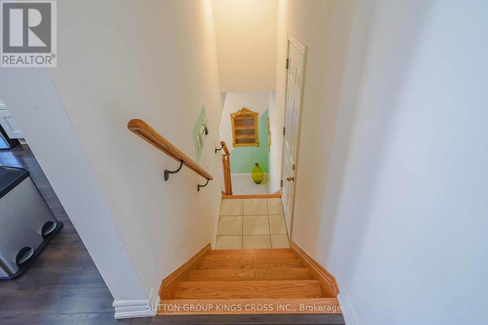 1813 Rex Heath Drive, Pickering, ON - Indoor Photo Showing Other Room