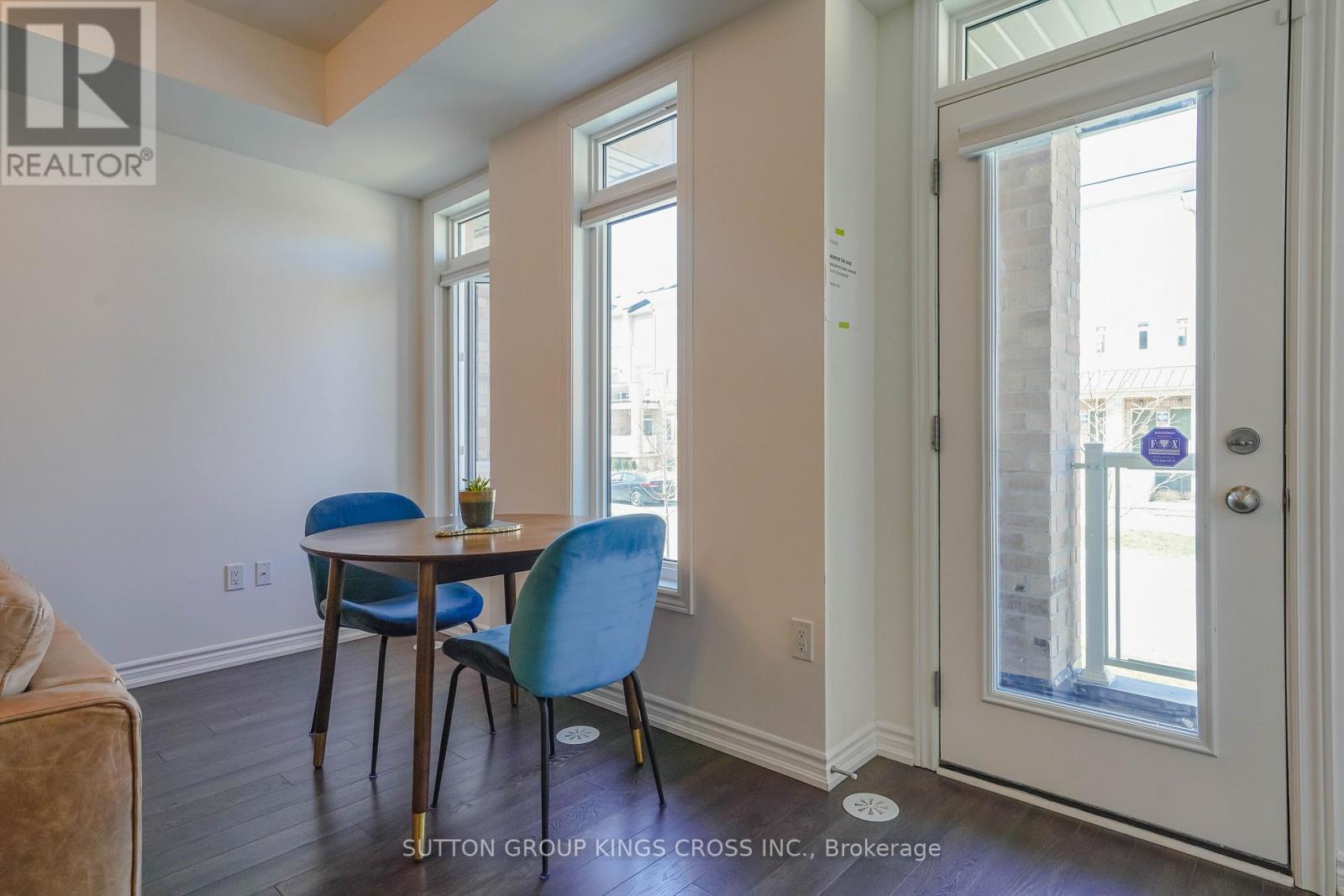 1813 Rex Heath Drive, Pickering, ON - Indoor Photo Showing Other Room