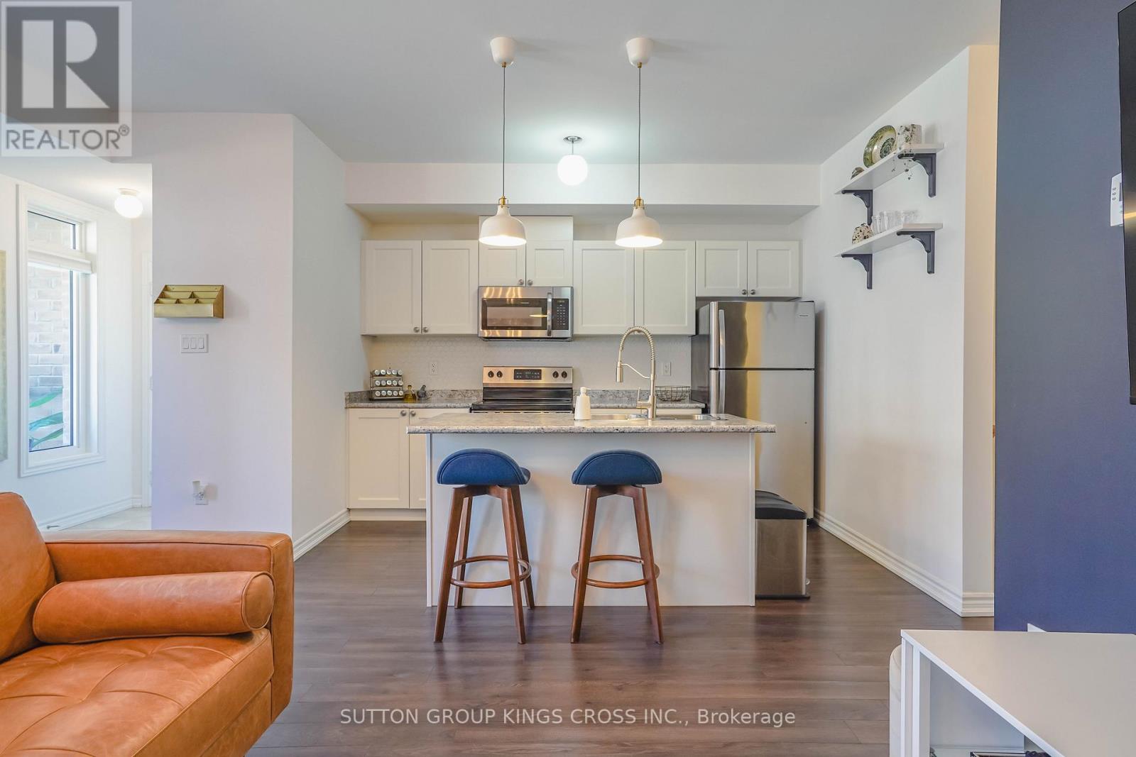 1813 Rex Heath Drive, Pickering, ON - Indoor Photo Showing Kitchen