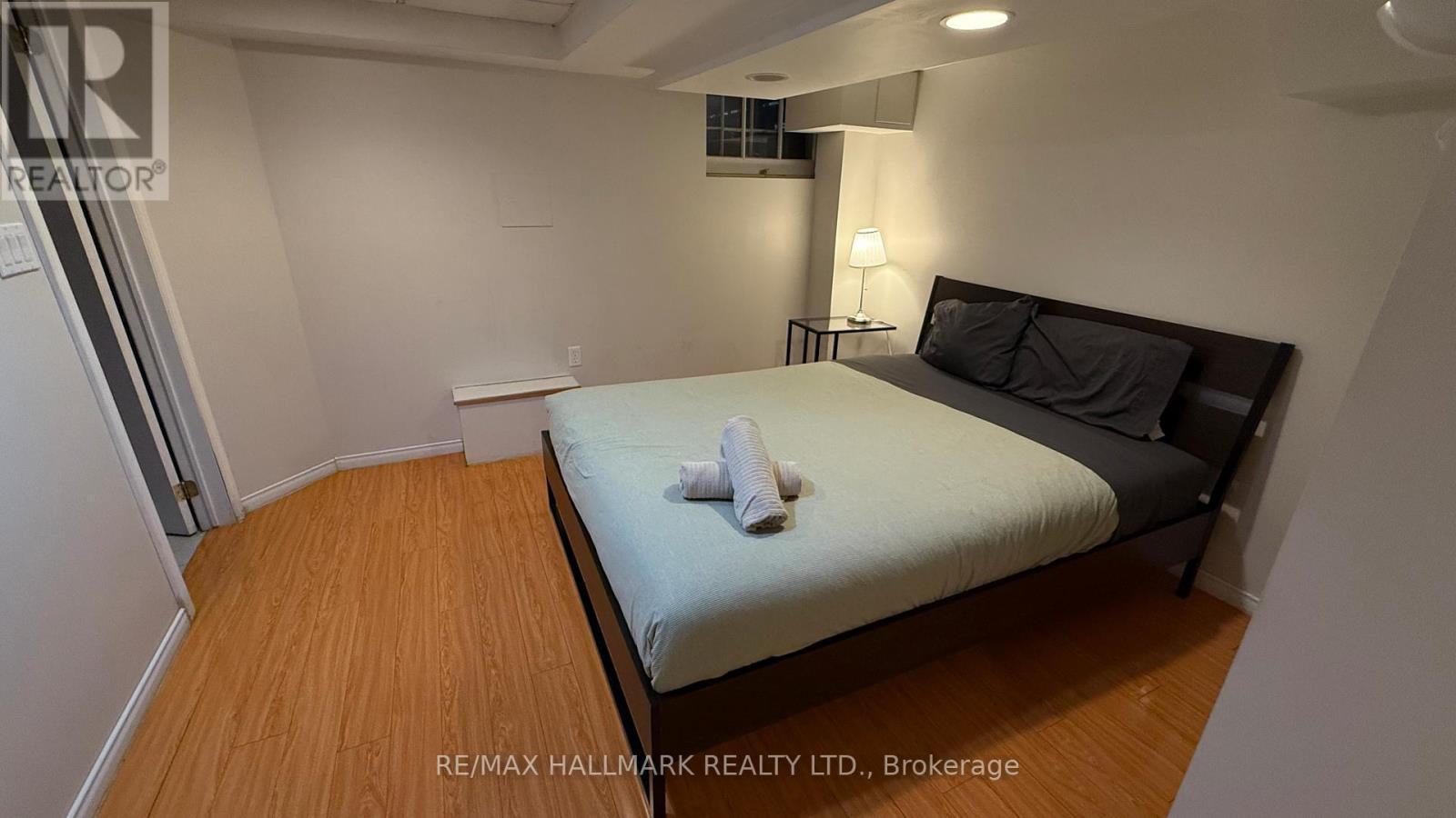 187 Mill Street, Richmond Hill, ON - Indoor Photo Showing Bedroom