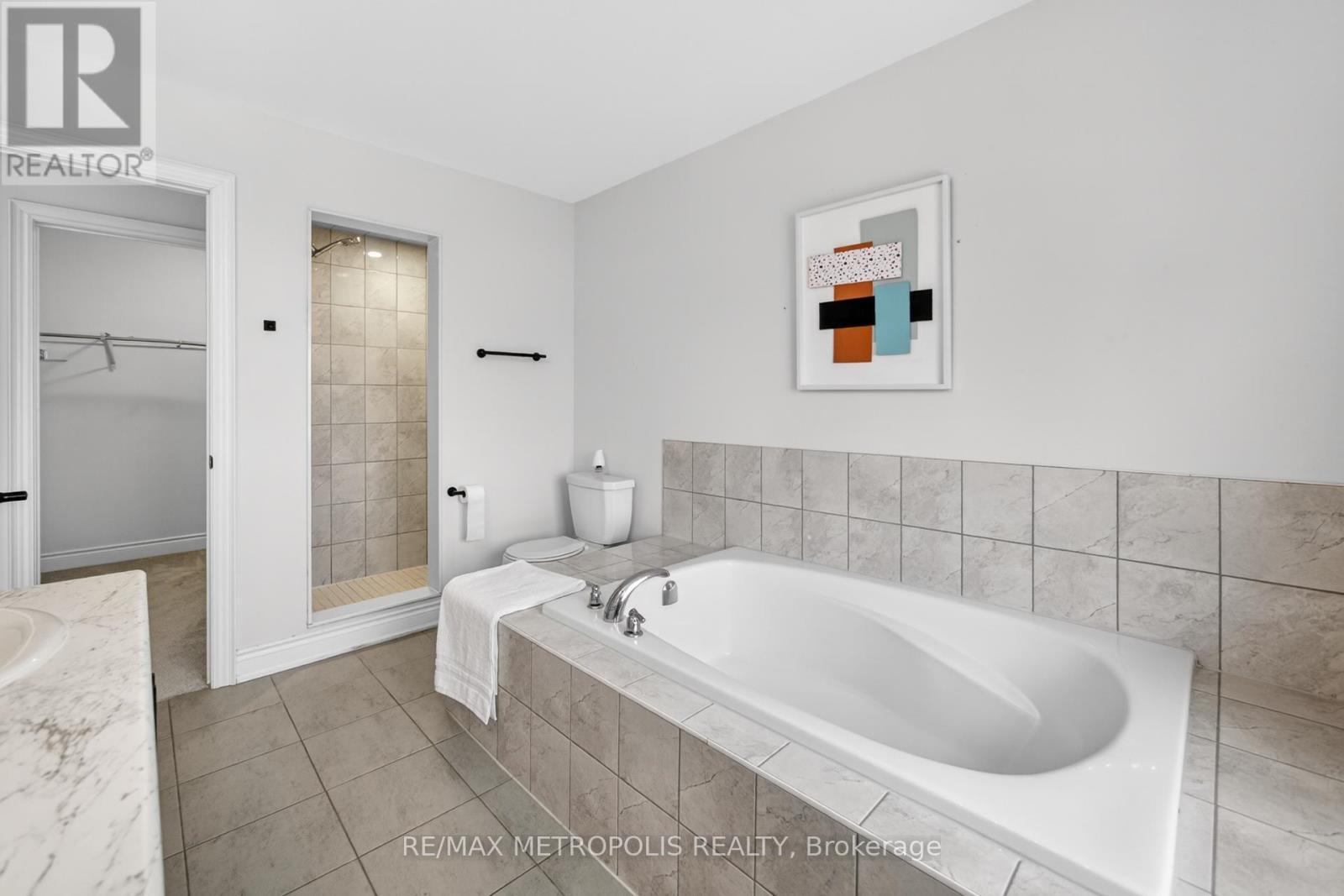 32 Ballinger Way, Uxbridge, ON - Indoor Photo Showing Bathroom