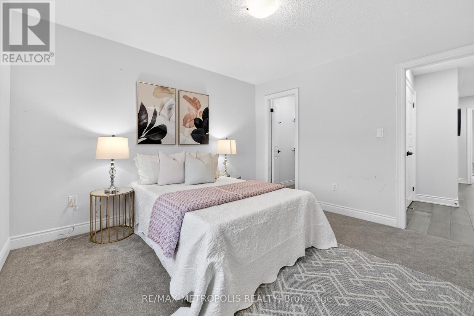 32 Ballinger Way, Uxbridge, ON - Indoor Photo Showing Bedroom