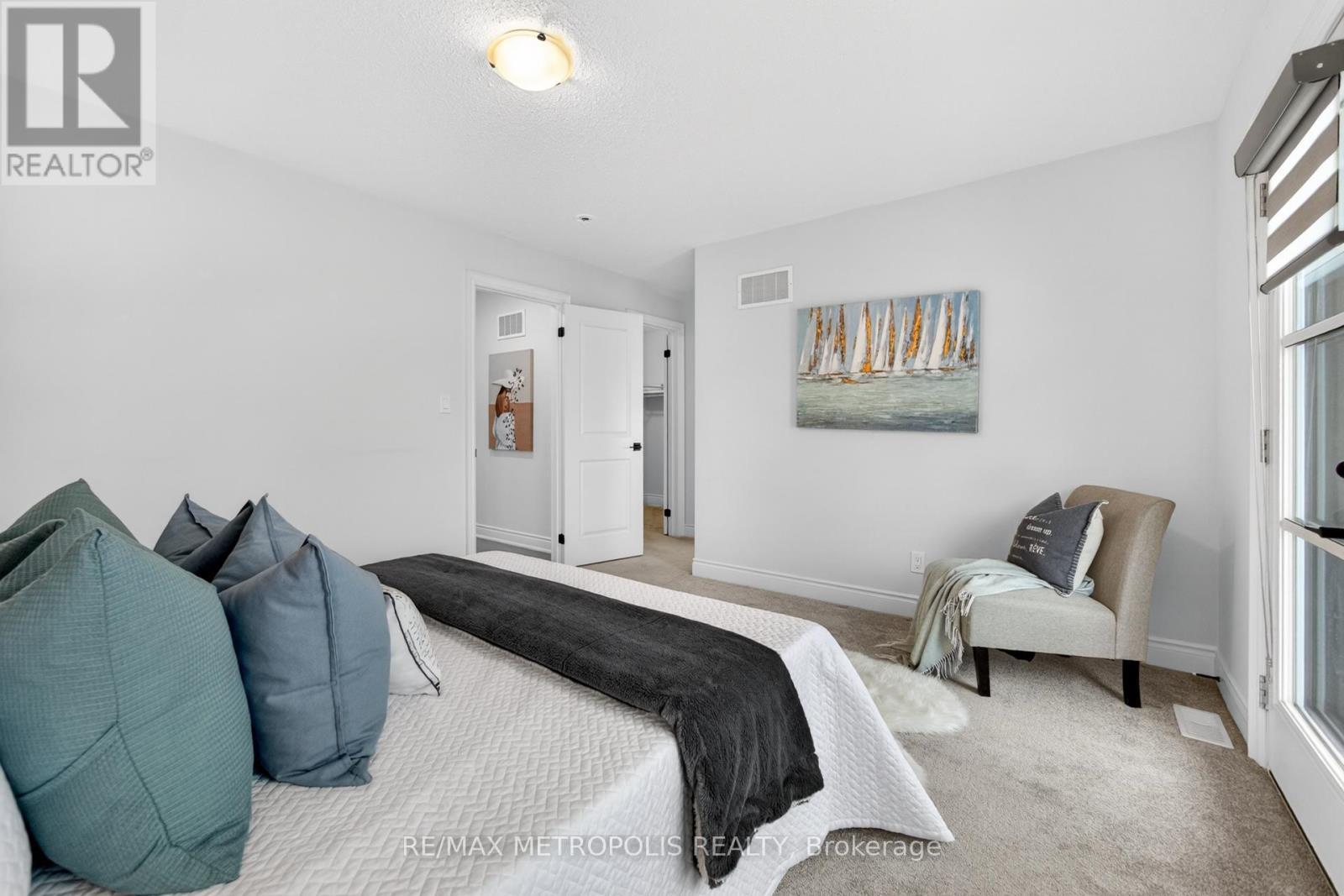 32 Ballinger Way, Uxbridge, ON - Indoor Photo Showing Bedroom