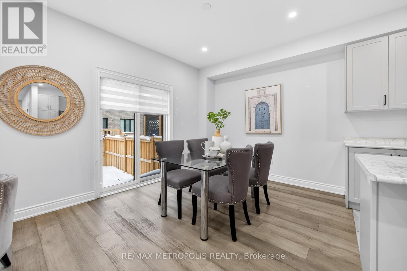 32 Ballinger Way, Uxbridge, ON - Indoor Photo Showing Dining Room