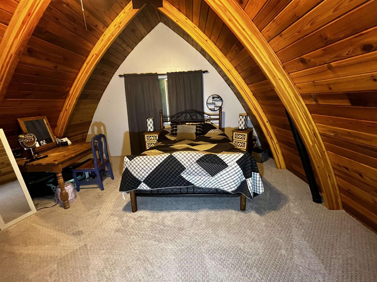 14371 Alpine Boulevard|Sunshine Valley, Sunshine Valley, BC - Indoor Photo Showing Other Room