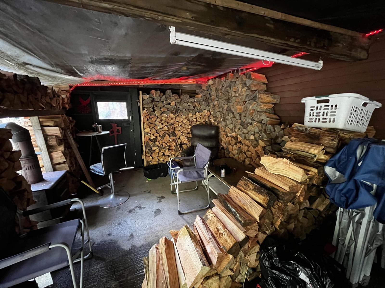 14371 Alpine Boulevard|Sunshine Valley, Sunshine Valley, BC - Indoor