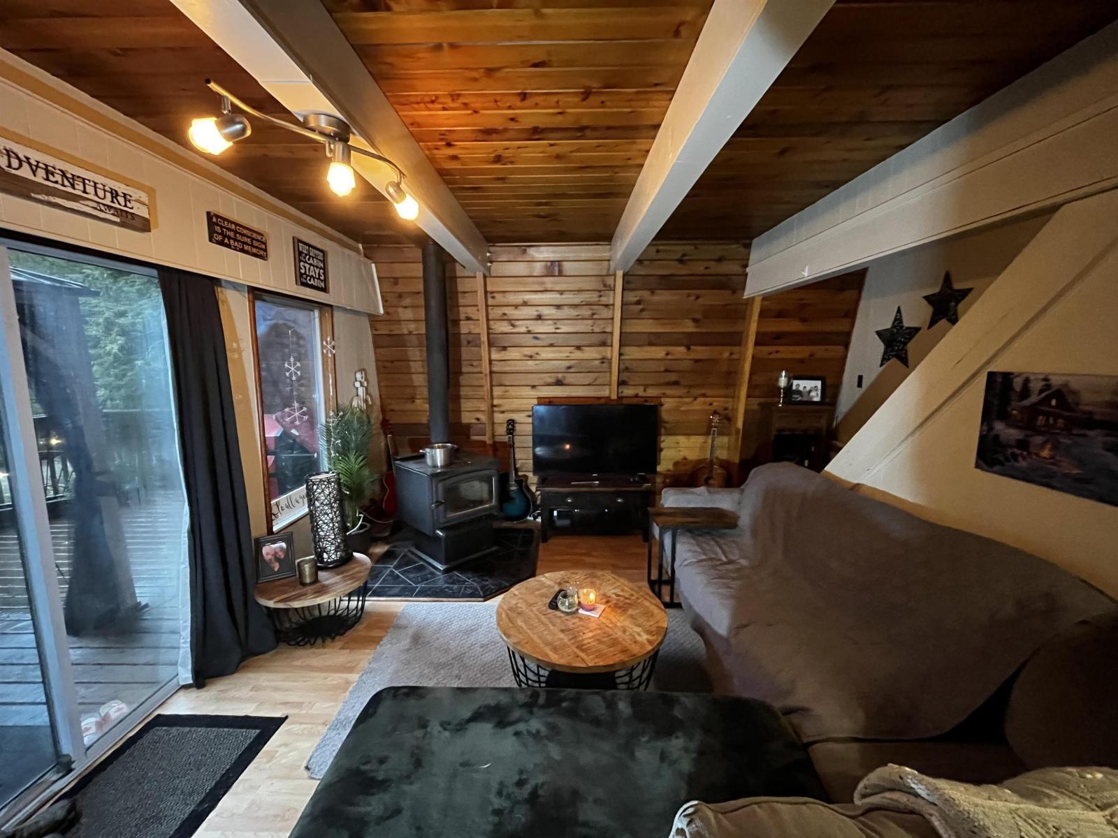 14371 Alpine Boulevard|Sunshine Valley, Sunshine Valley, BC - Indoor