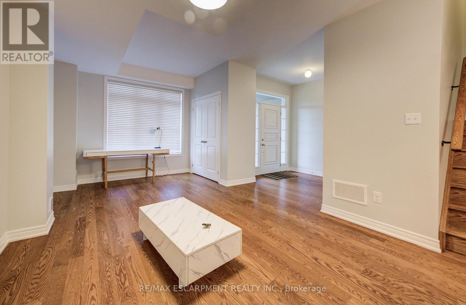 2285 Khalsa Gate, Oakville, ON - Indoor