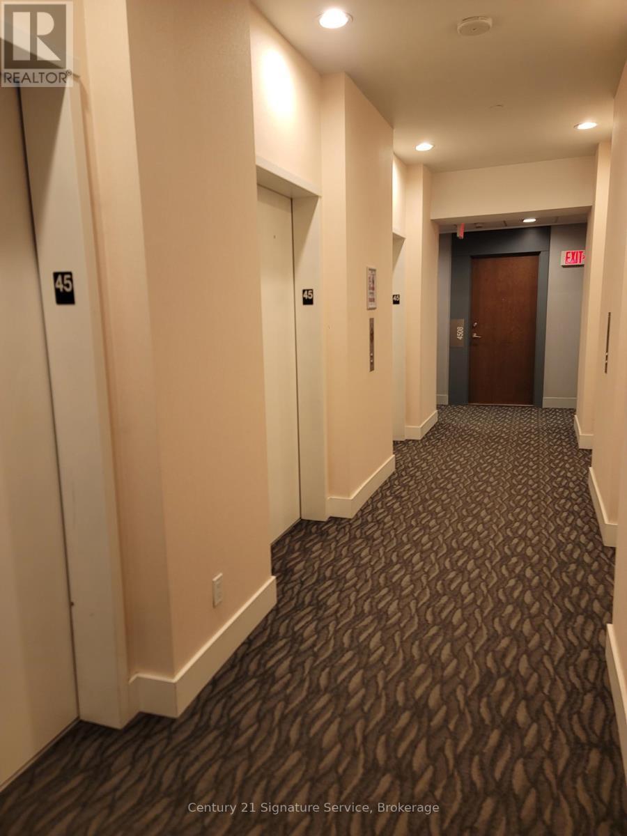 4503 - 2220 Lakeshore Boulevard W, Toronto, ON - Indoor Photo Showing Other Room