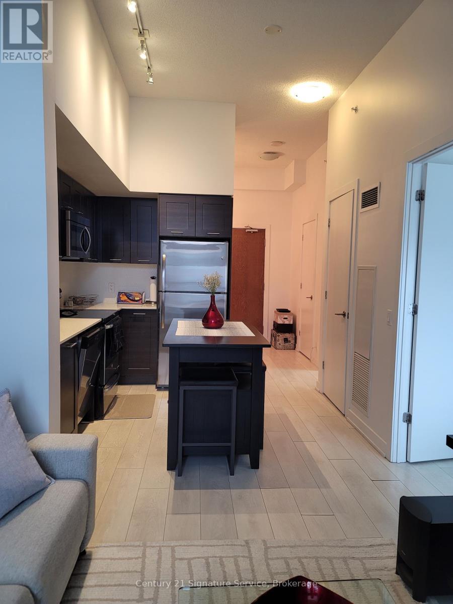 4503 - 2220 Lakeshore Boulevard W, Toronto, ON - Indoor Photo Showing Kitchen