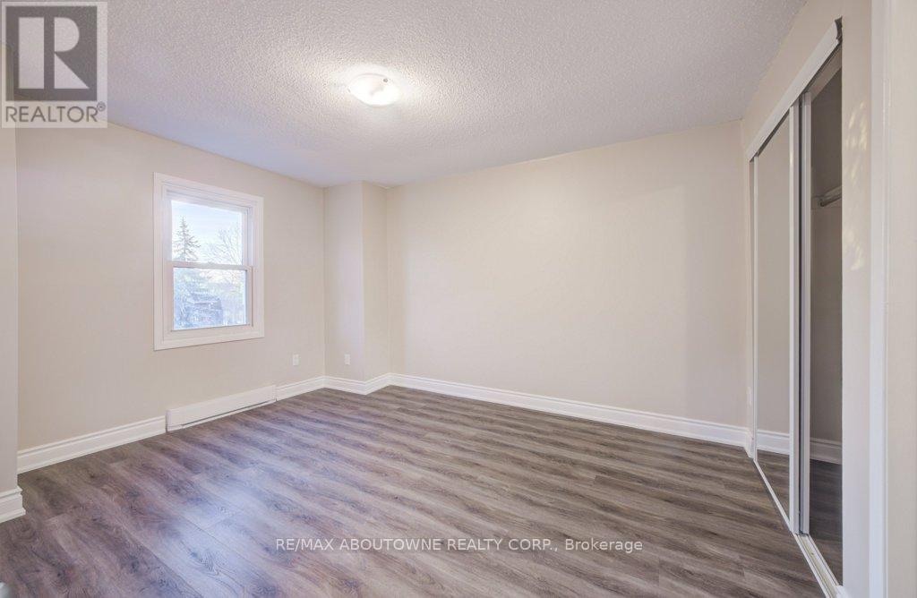 13 Normandy Place, Oakville, ON - Indoor Photo Showing Other Room