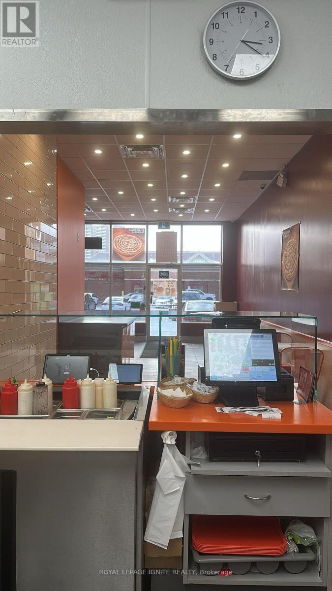 A2 - 2013 Lawrence Avenue W, Toronto, ON